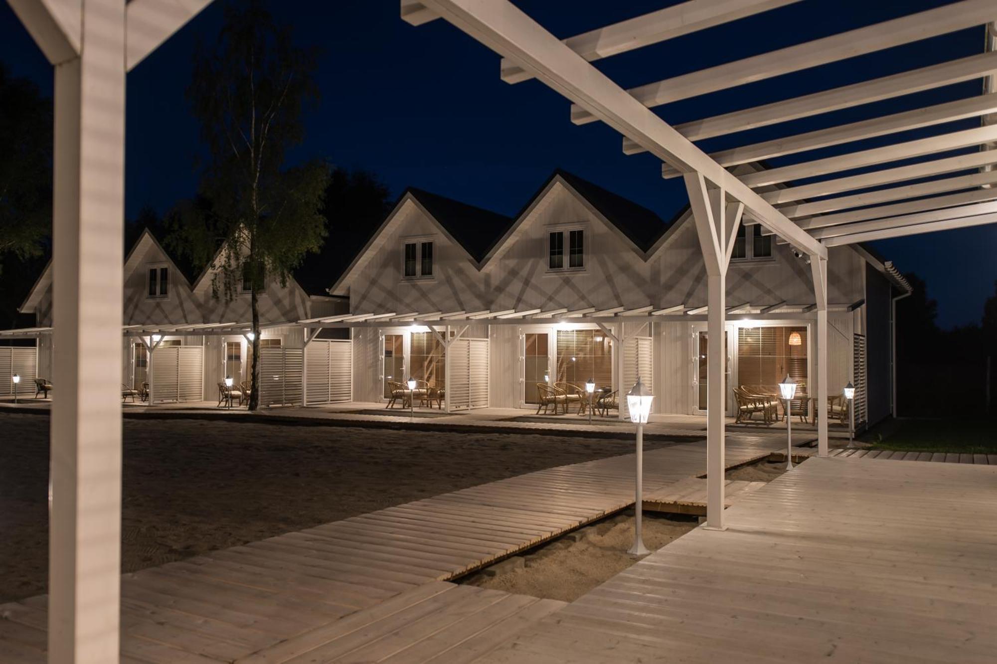 Off White Holiday home